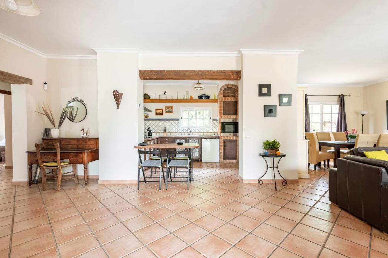 Villa Laforge Carmona  Ngoại thất bức ảnh
